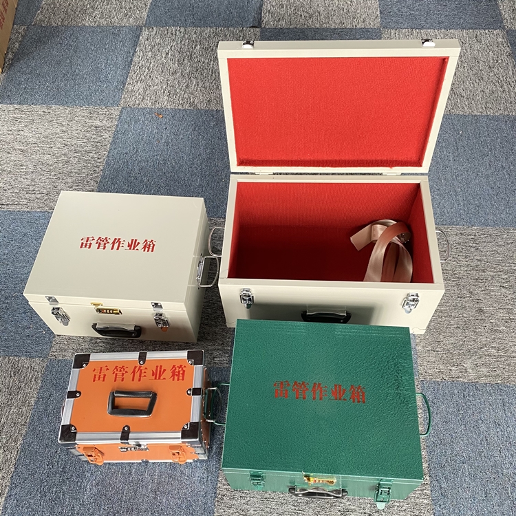 东昌府爆破工程作业箱如何选择？玻璃钢与传统材质的全面对比